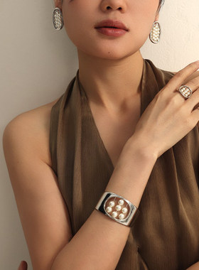 琉璃珍珠银色云算复古宽版手镯