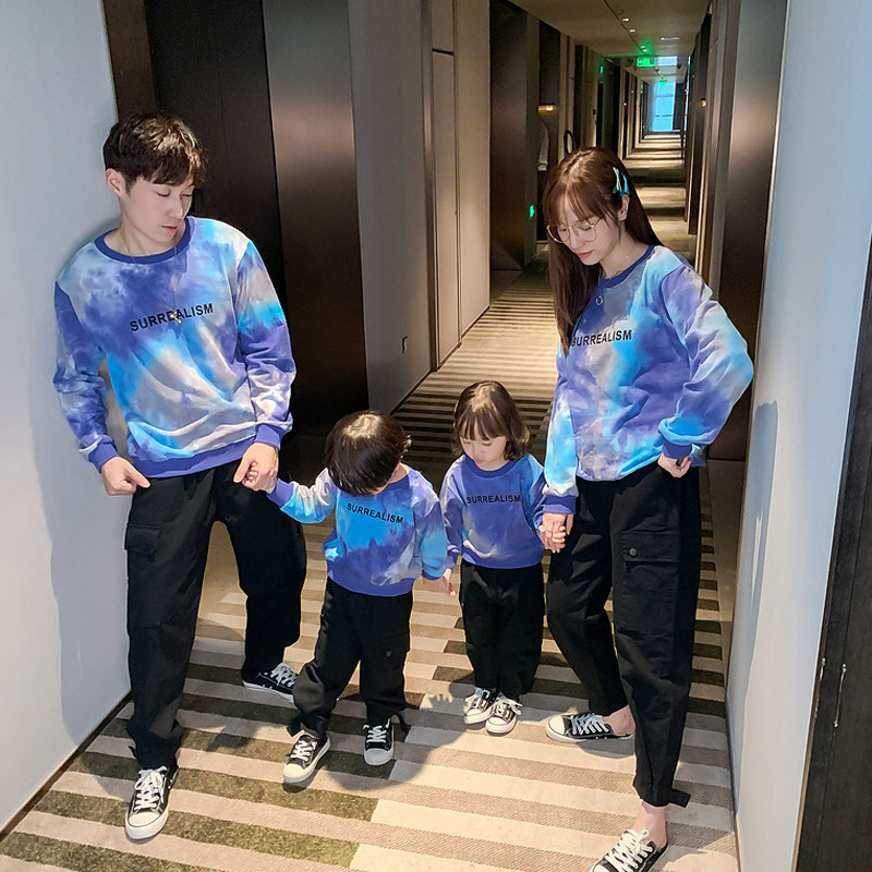 一家三口秋装扎染母女装2020潮卫衣 哆啦脚丫童装亲子装/亲子时装