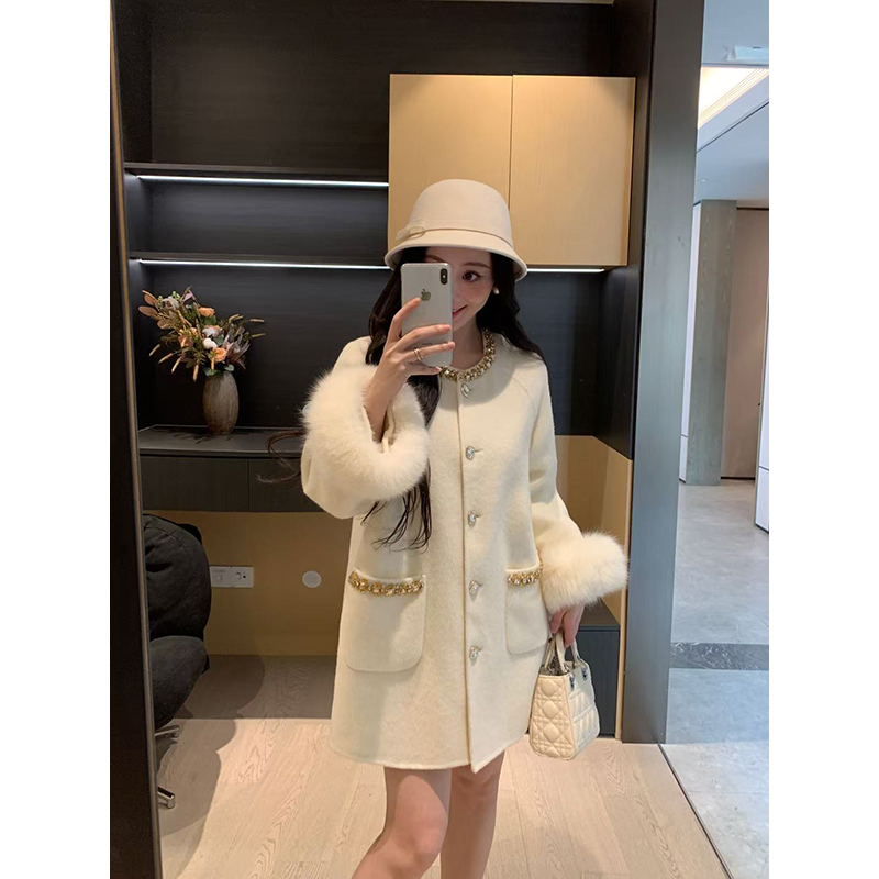 XINYI【玉兰初雪】冬季高定狐狸毛100%绵羊毛双面呢大衣女外套 - 图0