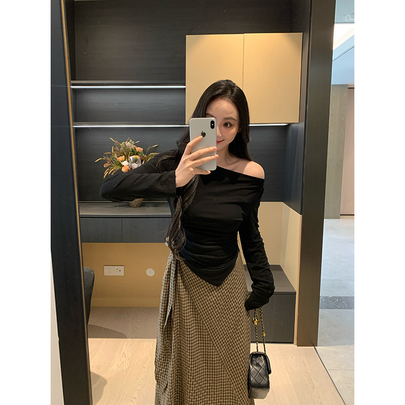 XINYI【极简主义2.0】秋季弹力针织长袖T恤女一字肩显瘦气质内搭,淘宝优惠券,粉丝福利购,淘宝优惠卷