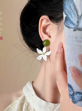 夏季森系小清新白色花朵耳钉
