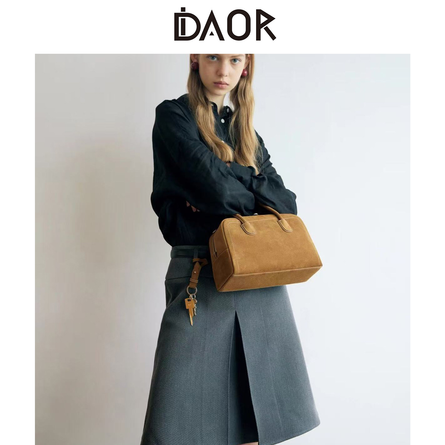 头层牛皮波士顿包女2025春季新款真皮复古单肩斜挎包手提保龄球包,淘宝优惠券,粉丝福利购,淘宝优惠卷