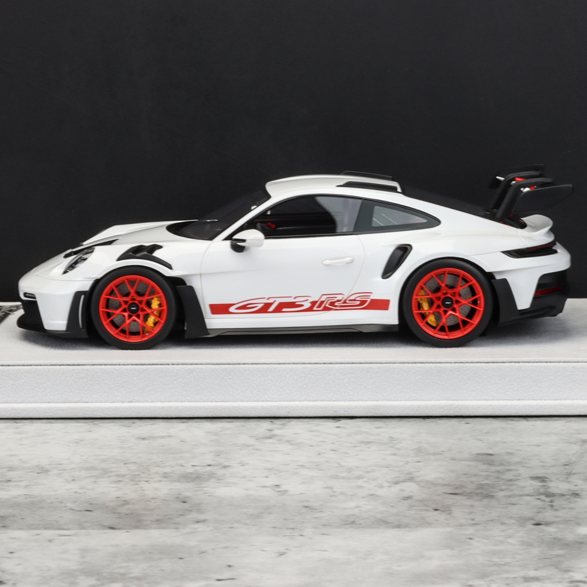 Fuelme富美1:18保时捷 911 GT3 RS Carrera白色红条纹树脂车模-图0