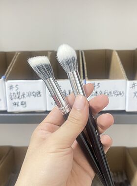 点彩腮红刷火苗斜头细光峰羊毛刷