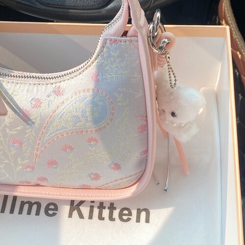 CallmeKitten高级感撞色刺绣法棍腋下包包2026新款小众轻奢新月包 - 图3