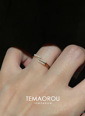 金色爆闪排钻平衡木极细戒指女