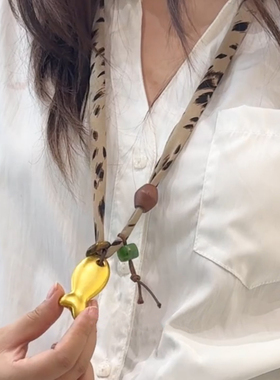 趣味小鱼串珠领巾吊坠项链