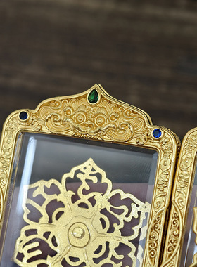新款纯铜藏式高端宝石唐卡盒方向翻盖吊坠嘎乌盒镂空浮雕六字款壳