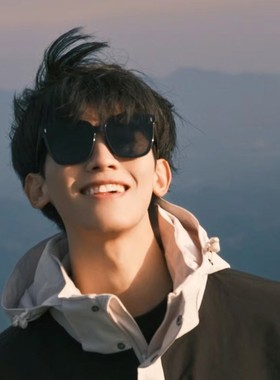 墨镜男士户外登山护目镜高级