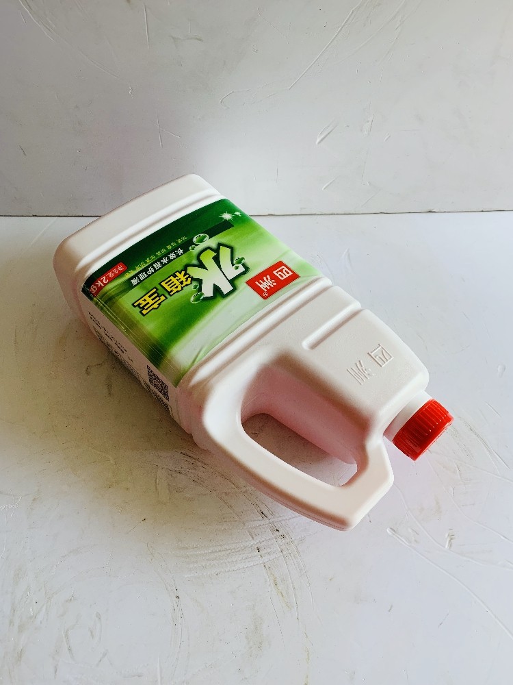 四洲水箱宝 汽车发动机水箱冷却液/补充液0℃ 防冻液 红色 2L,淘宝优惠券,粉丝福利购,淘宝优惠卷