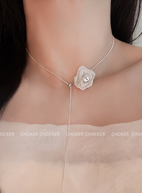 白色玫瑰吊坠抽拉锁骨链女百搭