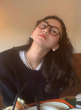大灯泡高级感珍珠耳钉女
