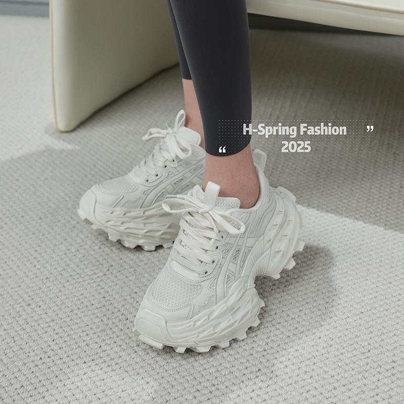 欧洲站2025春季新品欧货真皮厚底银色透气设计感网红运动老爹鞋女 - 图2