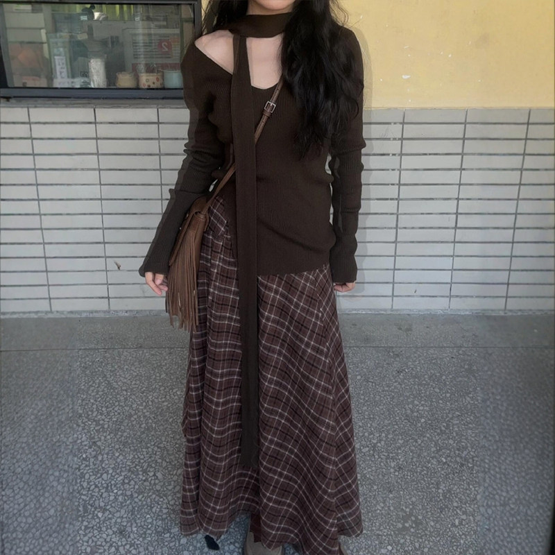 美拉德棕色不规则格子半身裙大码女胖mm秋季流行风格伯克利格纹裙,淘宝优惠券,粉丝福利购,淘宝优惠卷