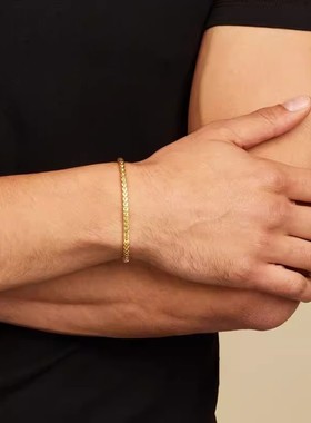 素色手链男士潮流高级感小众设计个性轻奢黄金色男生手环狐尾手工
