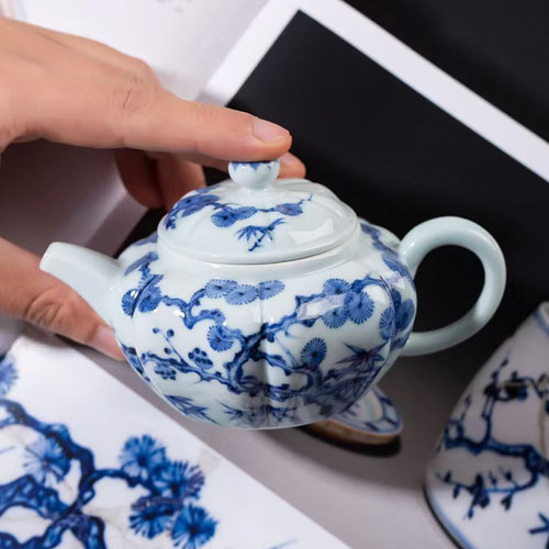 手绘青花松竹梅手工茶壶景德镇陶瓷功夫茶具个人家用高端送礼盒装 - 图0