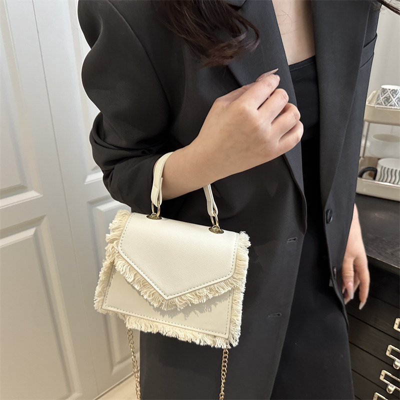 牛仔布流苏包女2025新款小众复古高级感链条单肩包时尚手提斜挎包,淘宝优惠券,粉丝福利购,淘宝优惠卷