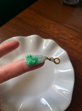 天然翡翠A货招财飘绿小如意白菜遇百生财锁骨链吊坠包手机链挂件