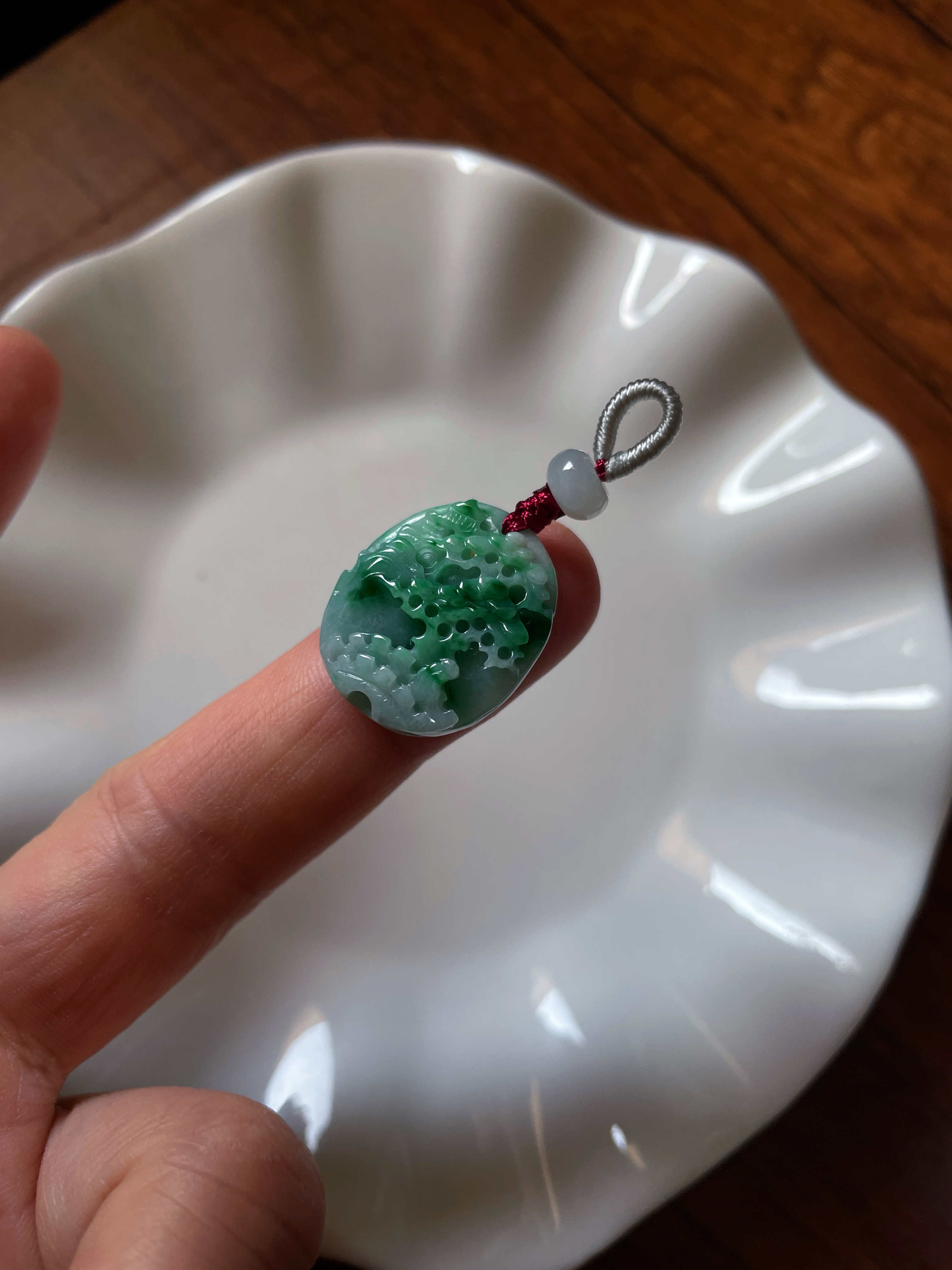 天然翡翠A货山水玉牌招财护身小巧精致锁骨吊坠玉佩手机挂件玉坠,淘宝优惠券,粉丝福利购,淘宝优惠卷