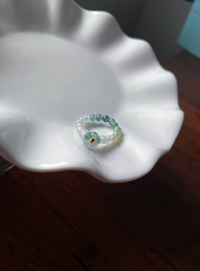 天然a货翡翠飘花小花戒指素圈冰蓝水小米珠戒圈玉戒简约ins风指环