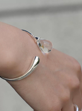 白水晶水滴开口手镯女