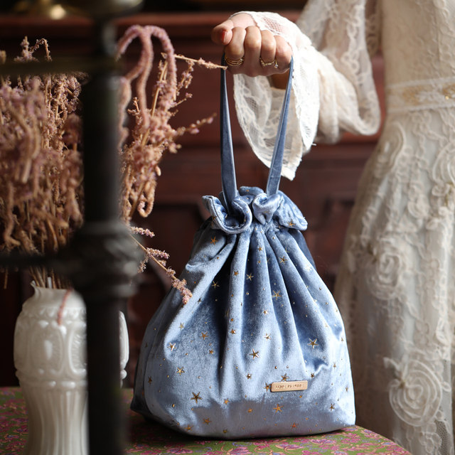 Ins Travel Dust-proof Pocket Drawstring Storage Bag Velvet Lingerie Custom Bag Small Cloth Bag Portable Makeup Bag