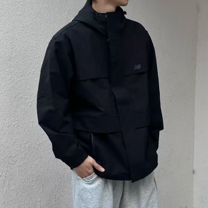 New Balance防风防水防尘舒适休闲落肩外套夹克黑色AMJ43313-BK - 图0