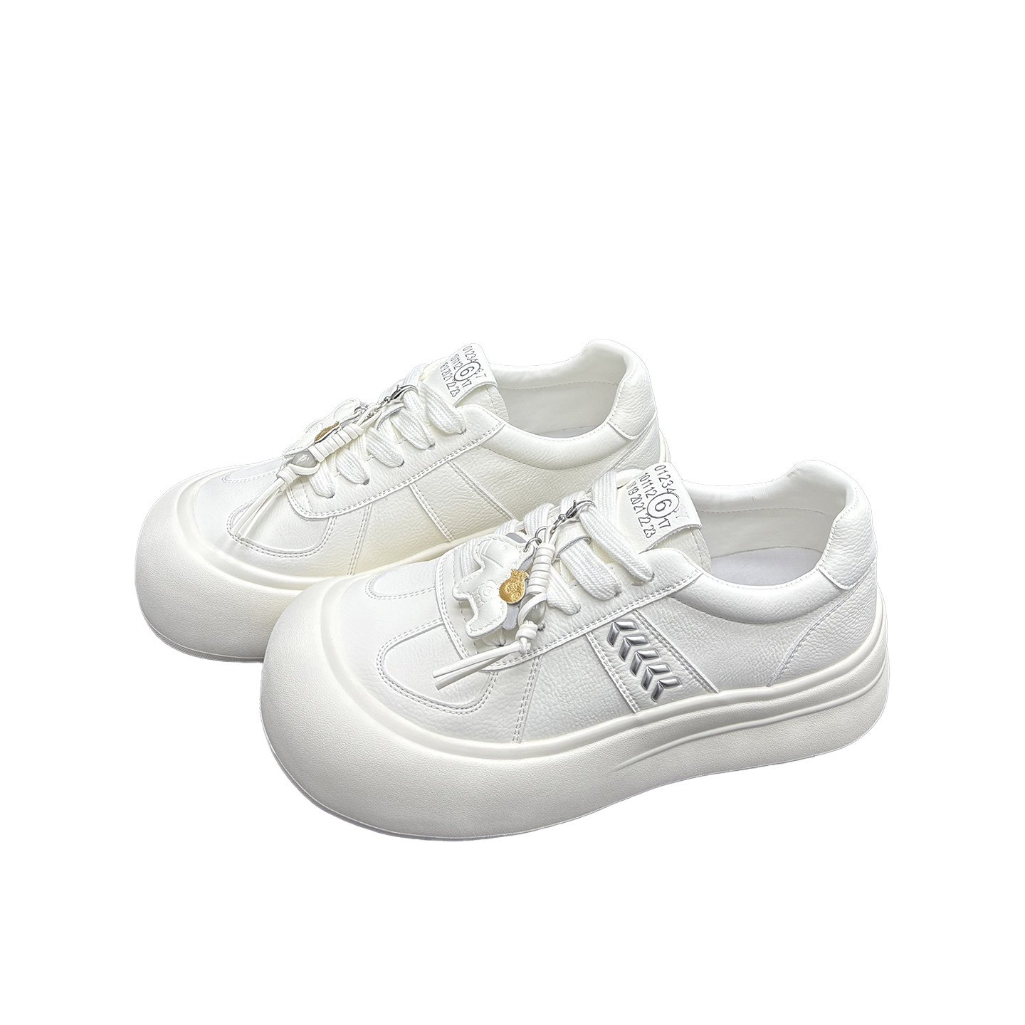 真皮小白鞋女2026春季新款圆头厚底时尚透气防滑牛皮休闲运动板鞋,淘宝优惠券,粉丝福利购,淘宝优惠卷