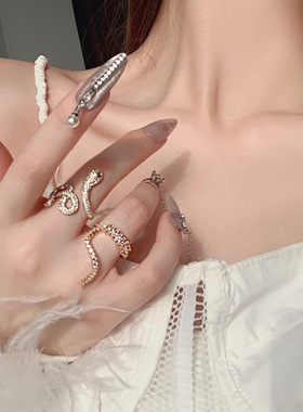 绝美风辣妹金色开口可调节戒子