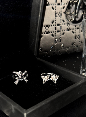 2025新款星球复古立体花纹重叠黑皓石泰银风戒指女士小众设计