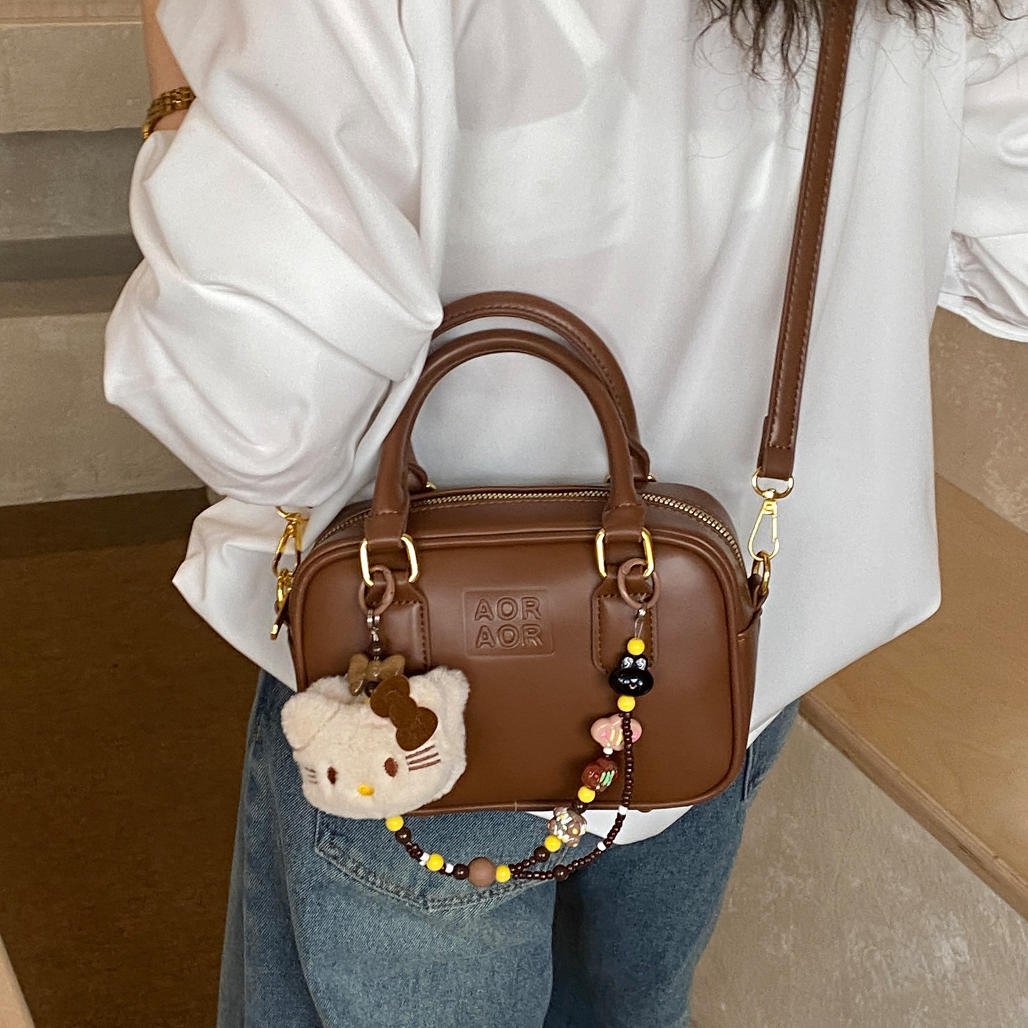 拿铁小屋枕头包包女上班通勤手提包百搭单肩斜挎包迷你保龄球枕包,淘宝优惠券,粉丝福利购,淘宝优惠卷