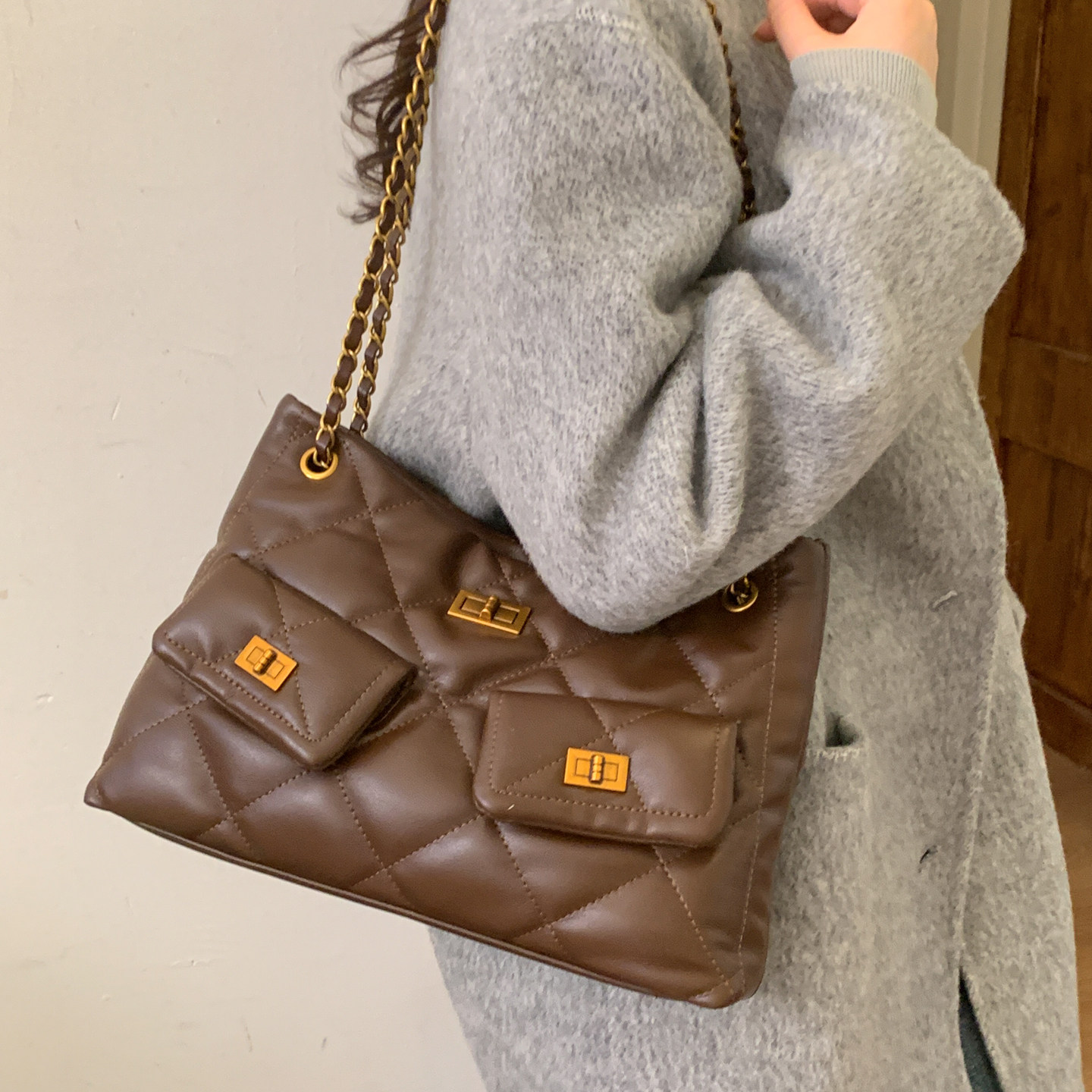 小香风菱格链条托特包女轻奢单肩腋下斜挎包大容量通勤复古hobo包,淘宝优惠券,粉丝福利购,淘宝优惠卷