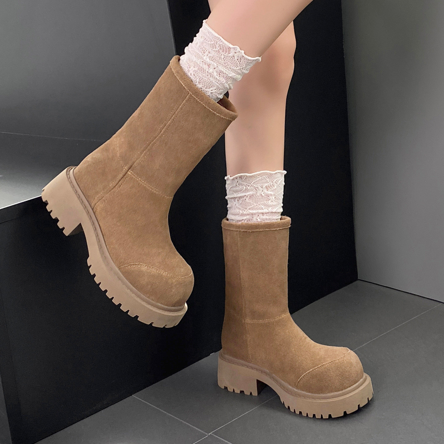 小个子显腿长复古厚底内增高大头马丁靴女2025新款百搭中筒雪地靴,淘宝优惠券,粉丝福利购,淘宝优惠卷