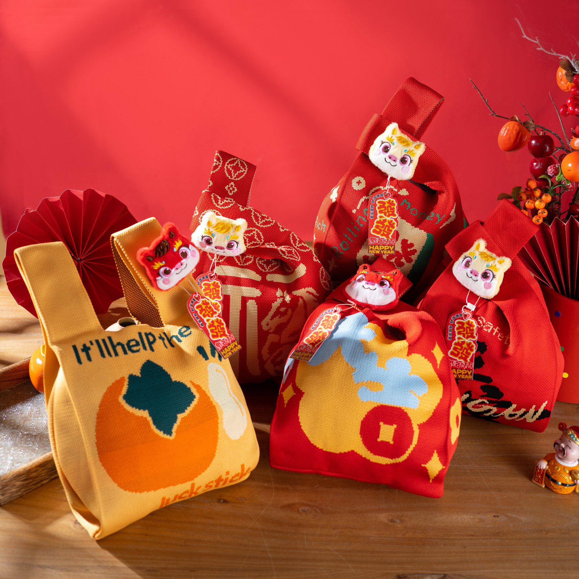 2026新款马年礼品袋手提针织包红色新年福袋伴手礼物小拎袋手腕包,淘宝优惠券,粉丝福利购,淘宝优惠卷