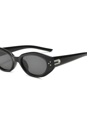 韩版猫眼墨镜高级感个性显脸小太阳镜2025流行沙滩眼镜装饰小框镜