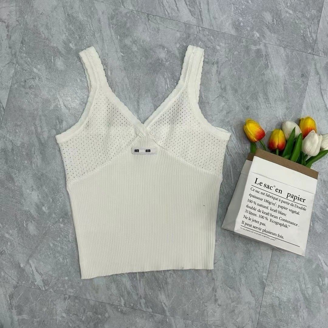 温柔风V领钩花镂空针织抹胸背心女修身显瘦叠穿可外穿,淘宝优惠券,粉丝福利购,淘宝优惠卷