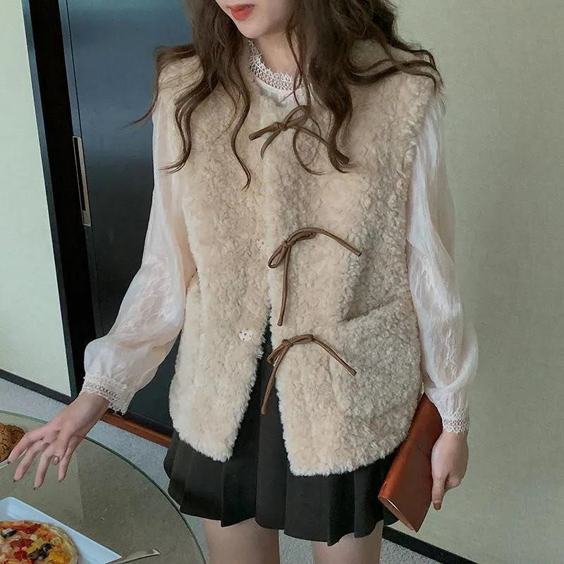 羊羔毛马甲女2025早秋季新款蝴蝶结坎肩外穿宽松气质马夹背心外套,淘宝优惠券,粉丝福利购,淘宝优惠卷