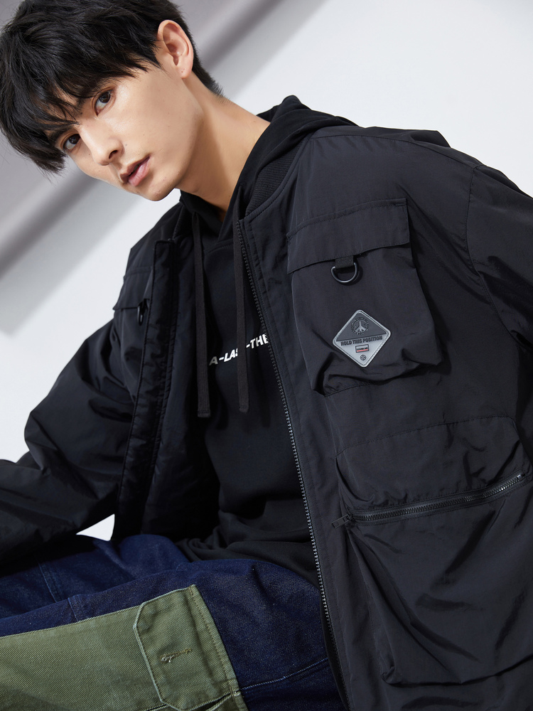 美特斯邦威夹克黑色2020新款棉服 美特斯邦威四禧棉衣