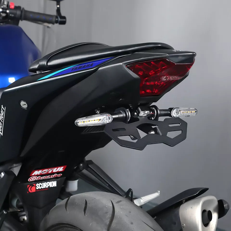 适用雅马哈 YZF R3 R25 R15 V2 V3 V4 前后转向灯摩托车LED转弯灯 - 图0