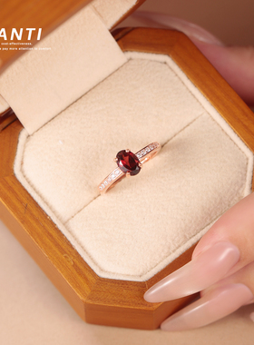 高级感气质通勤百搭石榴石戒指