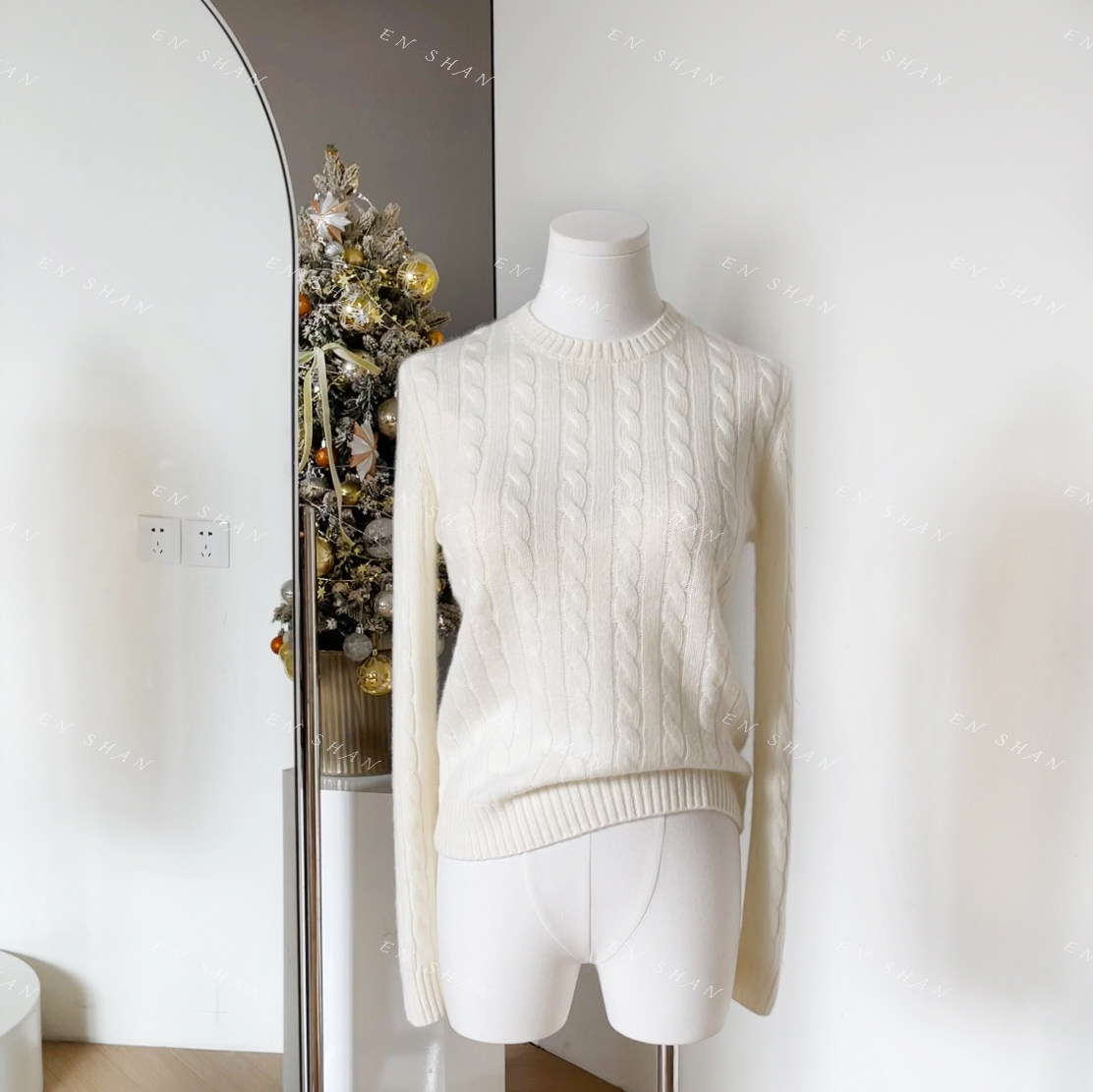 100%纯山羊绒衫绞花老钱风女士秋冬季新款圆领羊毛线衣针织打底衫,淘宝优惠券,粉丝福利购,淘宝优惠卷