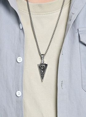 复古维京如尼文长矛箭头乌鸦吊坠