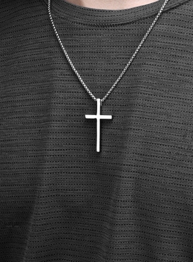 潮男黑色十字架项链钛钢