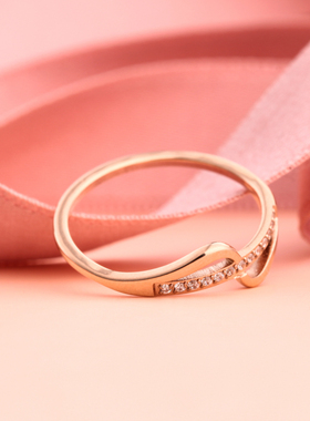 日韩风玫瑰金微镶钻钛钢戒指