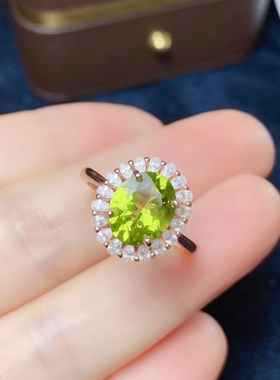 腾利8x10天然橄榄石戒指S925纯银镶嵌绿色宝石豪华大气时尚玫瑰金