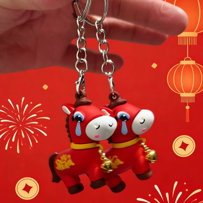 2026马年吉祥物哭哭马钥匙扣生肖马公仔毛绒挂件马上有钱