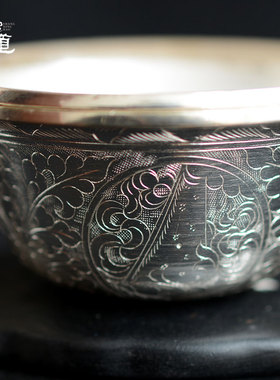 尼泊尔雕花密宗小号供水杯