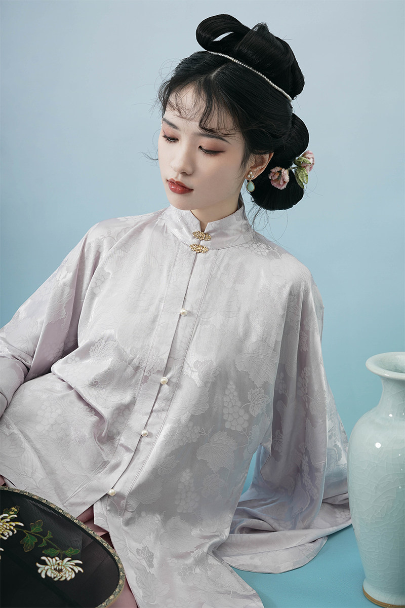 【上遥居】葡萄小藤 明原创汉服女对襟天丝立领琵琶袖 莲灰短衫,淘宝优惠券,粉丝福利购,淘宝优惠卷