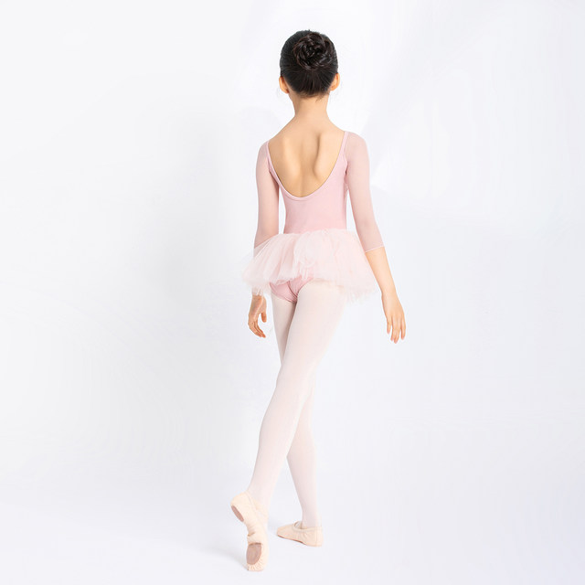 Children’s dance clothes that are both attractive and comfortable.