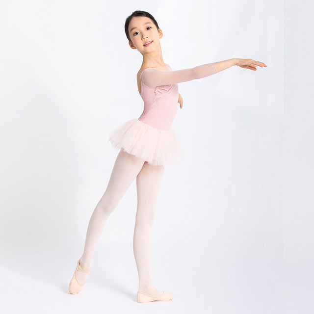 Children’s dance clothes that are both attractive and comfortable.